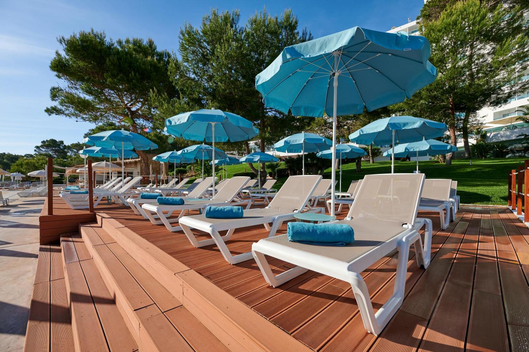Aluasoul Carolina - Adults Only Hotel Font de sa Cala Bagian luar foto